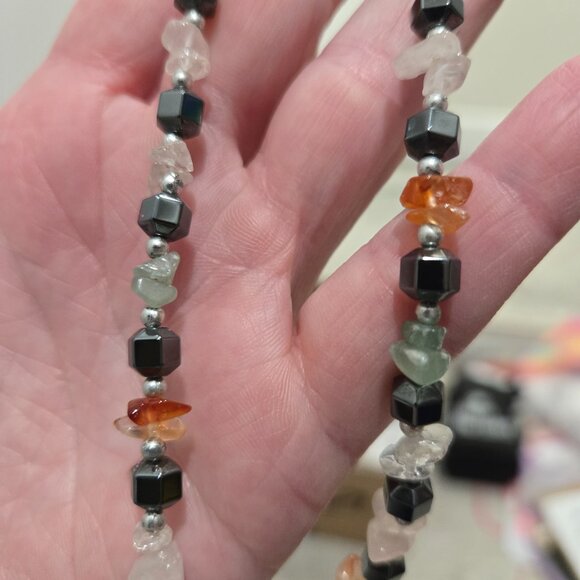 💎 16" Natural Stone Necklace – Simple, Elegant, and Earthy Vibes 🌿New - Picture 1 of 3
